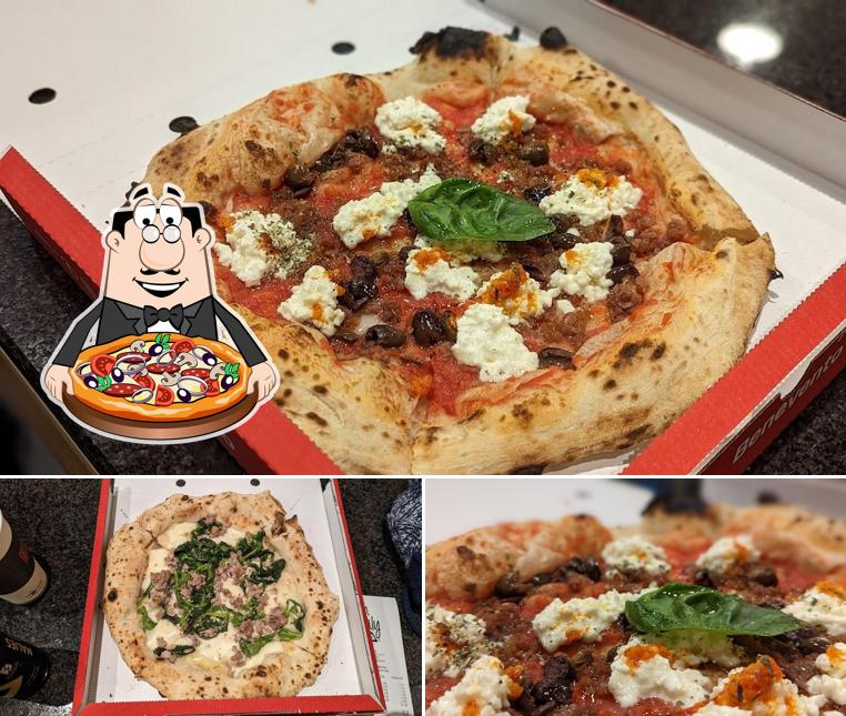 A Pizzeria "in Italy", vous pouvez prendre des pizzas