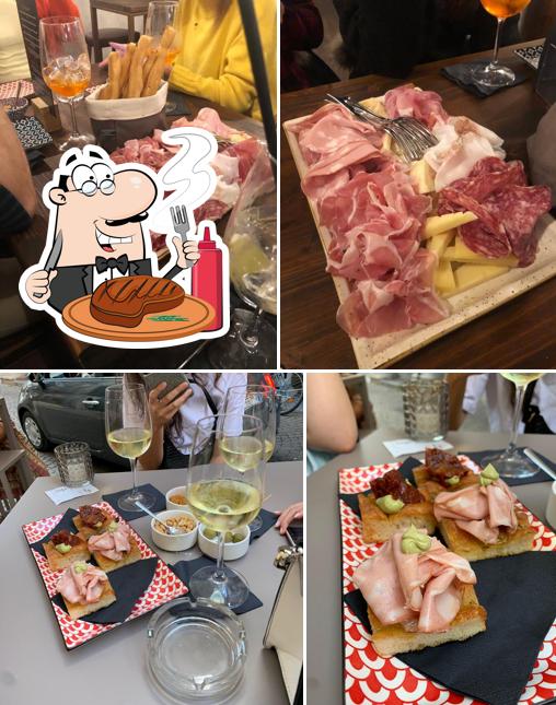 Ordina i un pasto a base di carne a Ai DO MORI Osteria Aperitivo