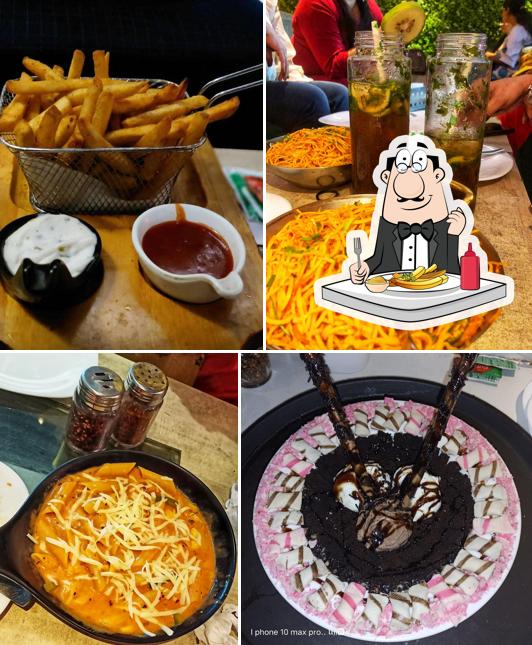 Order French-fried potatoes at Caafe 360 Degree Kankurgachi