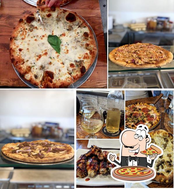 700 Degree Artisan Pizza in St. Restaurant menu and reviews