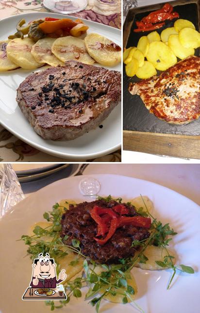 Попробуйте мясные блюда в "Restaurante Al Baile La Temprana"