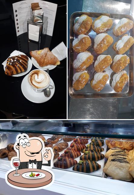 Cibo al Emojii caffè bar tabacchi cornetteria