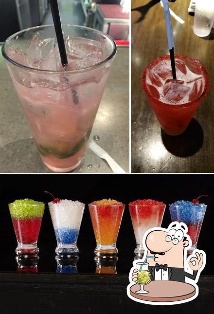Dave & Buster's Glendale in Glendale Restaurant menu and reviews