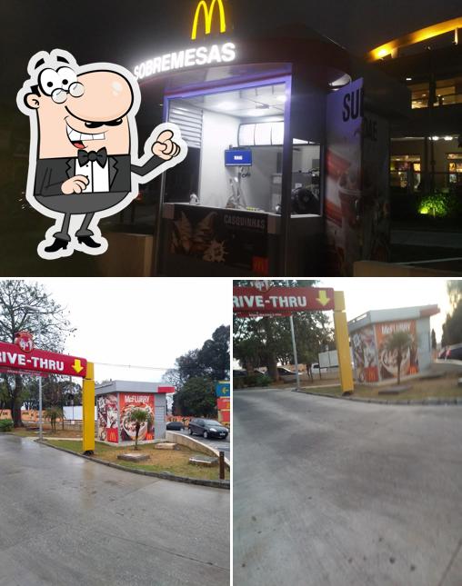 Veja imagens do exterior do McDonald's