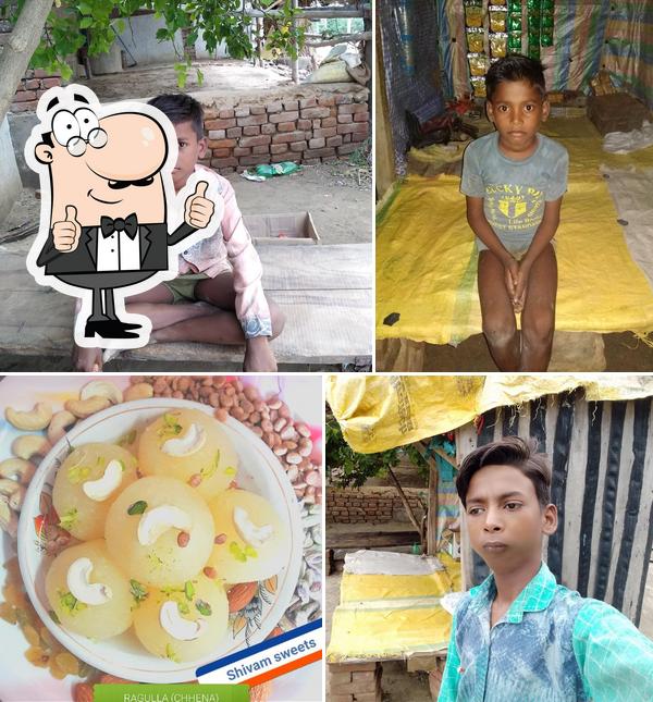 FAMOUS TEA STALL