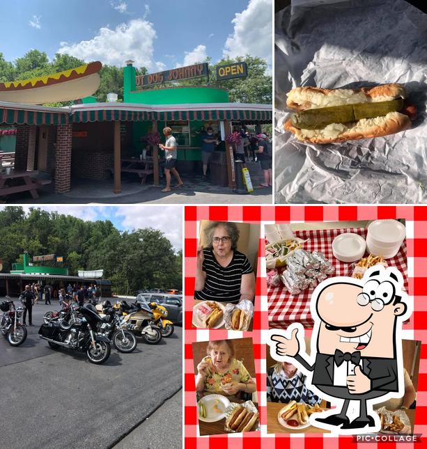 Hot Dog Johnnys, 6 Colby Ct in Belvidere Restaurant reviews