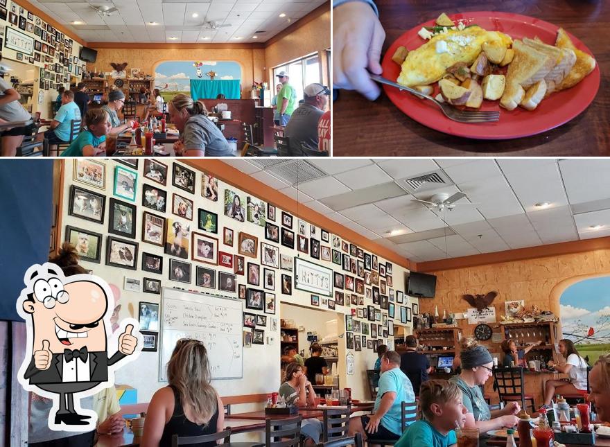 Kitty's Kafe, 3800 Gulf Shores Pkwy 100 in Gulf Shores Restaurant