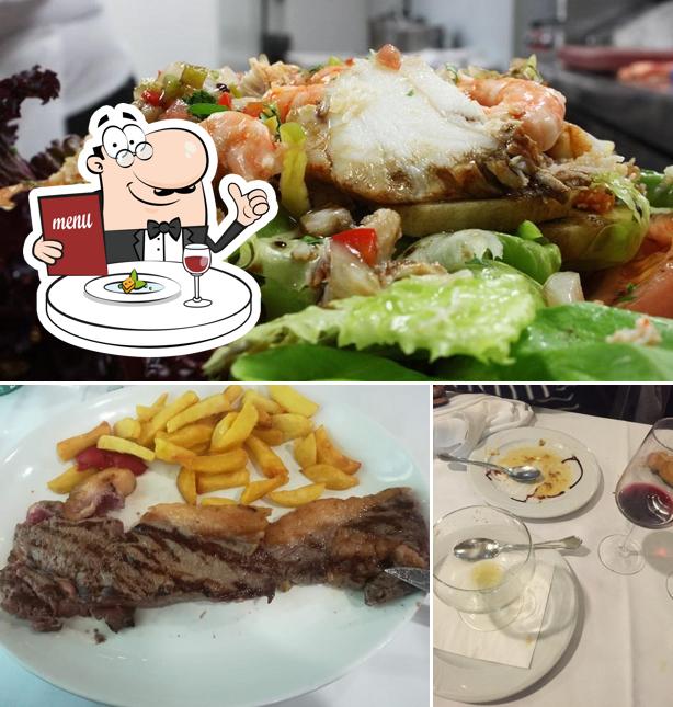 Meals at Restaurante Villa de Santillana