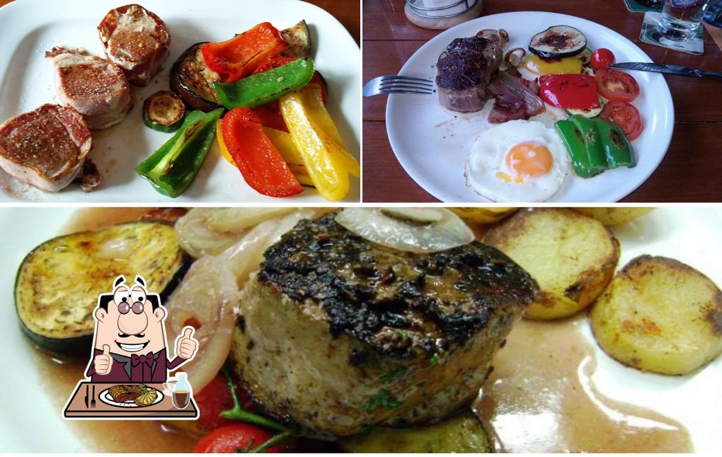 CHOPPER PUB AND RESTAURANT sirve recetas con carne