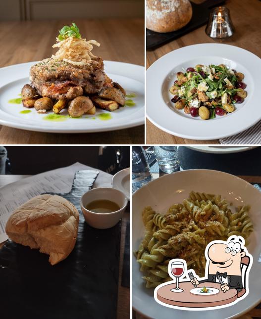 Safina in Milwaukee Restaurant menu and reviews
