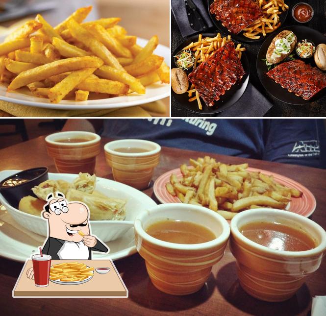 Order chips at Swiss Chalet