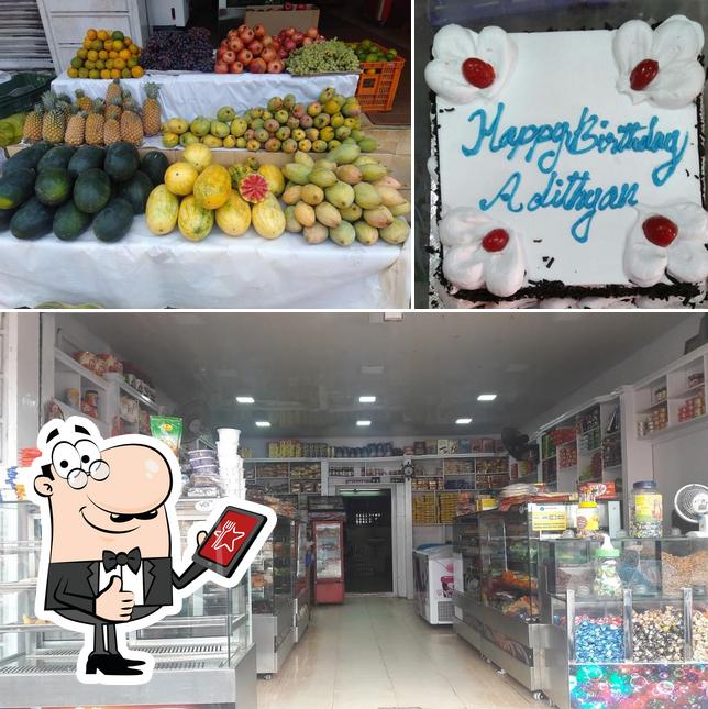 See this pic of Sudhi Bakers Nooranad