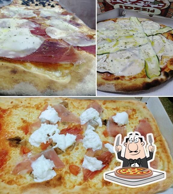 Scegli tra le svariate varianti di pizza