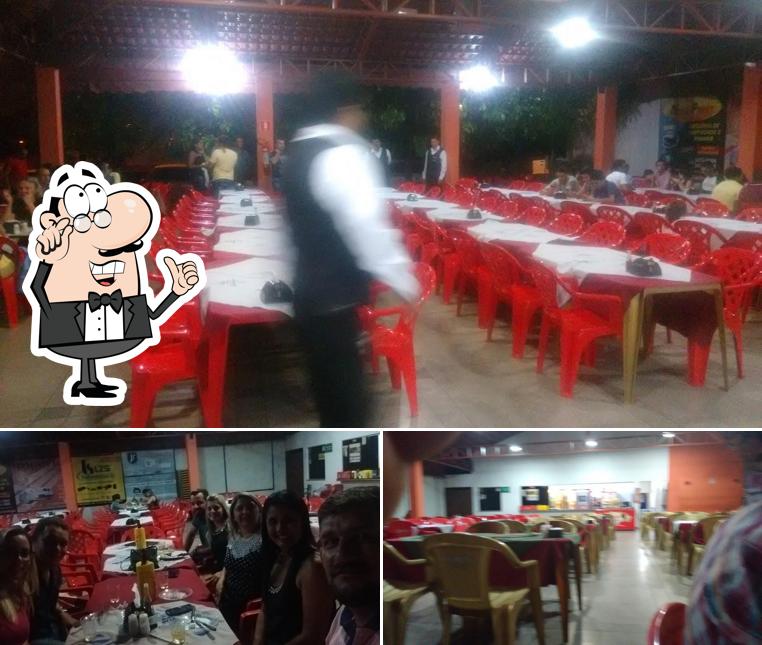 O interior do Barbudu's Bar e Restaurante