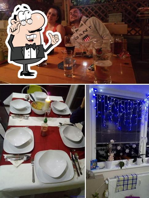 Mira las fotografías que muestran interior y comedor en Keltic pub - Keltic söröző