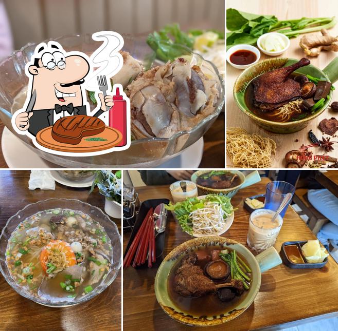 Prenez des repas à base de viande à Hủ Tiếu Hồng Phát (Hồng Phát Vancouver)