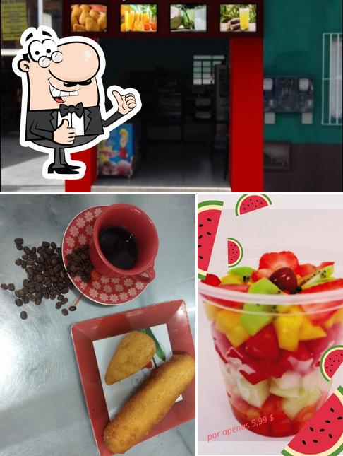Divino salgados e cafe
