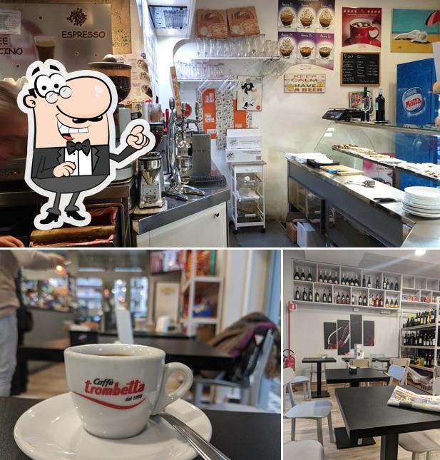 Siediti a un tavolo di Fashion Caffè