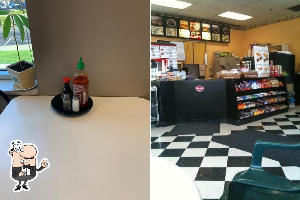 Harbor Marina Deli in Seattle Restaurant menu and reviews