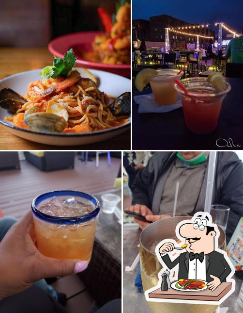 Republica Restaurant & Rooftop, 160 Dyckman St in New York City