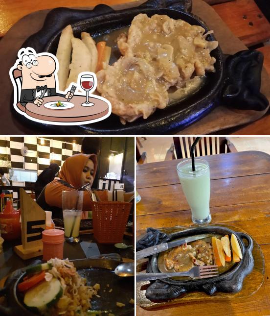 Cowboy Steak Restaurant Pembataan Restaurant Reviews