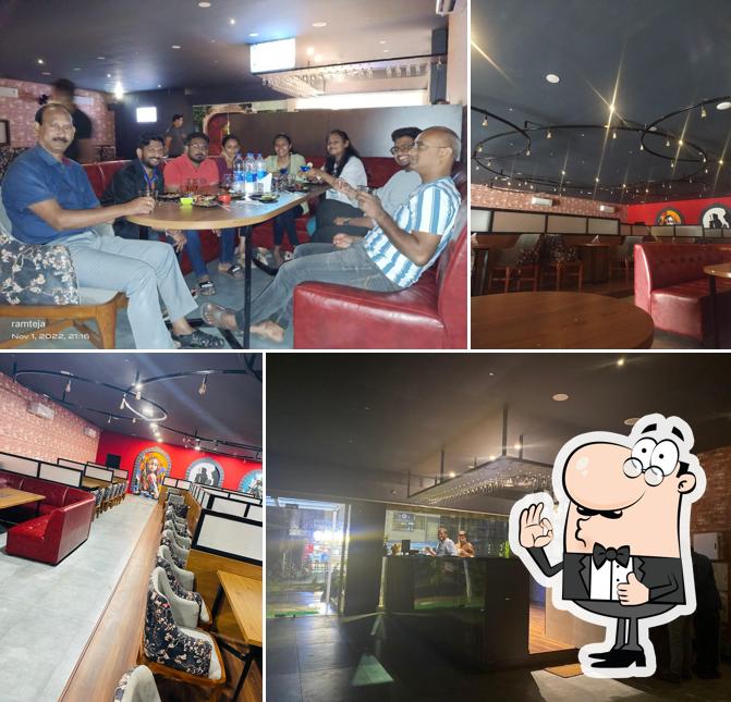 CELEBRATIONS Family Restaurant & BAR