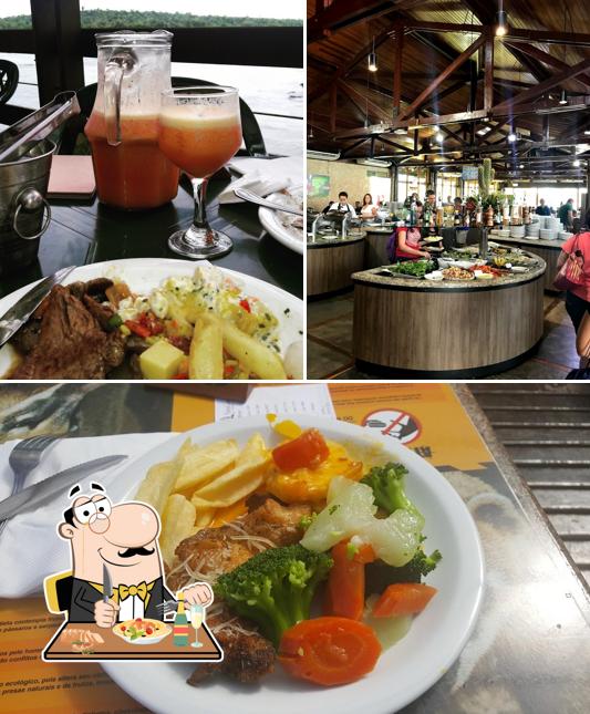 Comida em Restaurante Porto Canoas