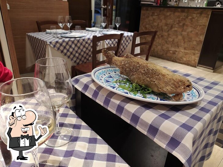 Dai un'occhiata agli interni di Trattoria del Golfo.