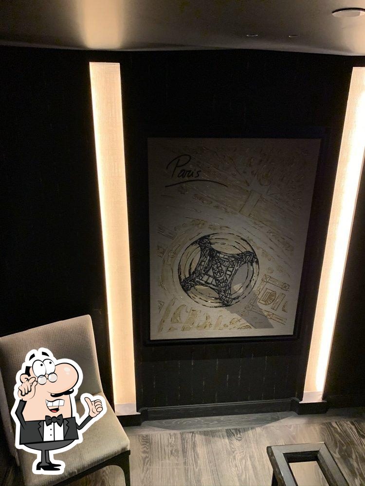 L'intérieur de Le Jules Verne.