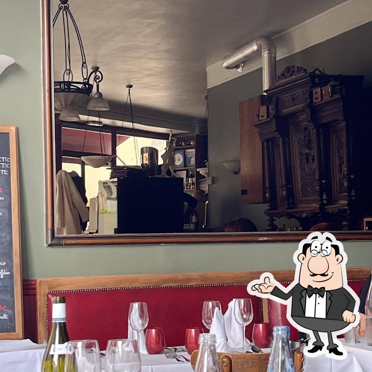 L'intérieur de Le Bélisaire.