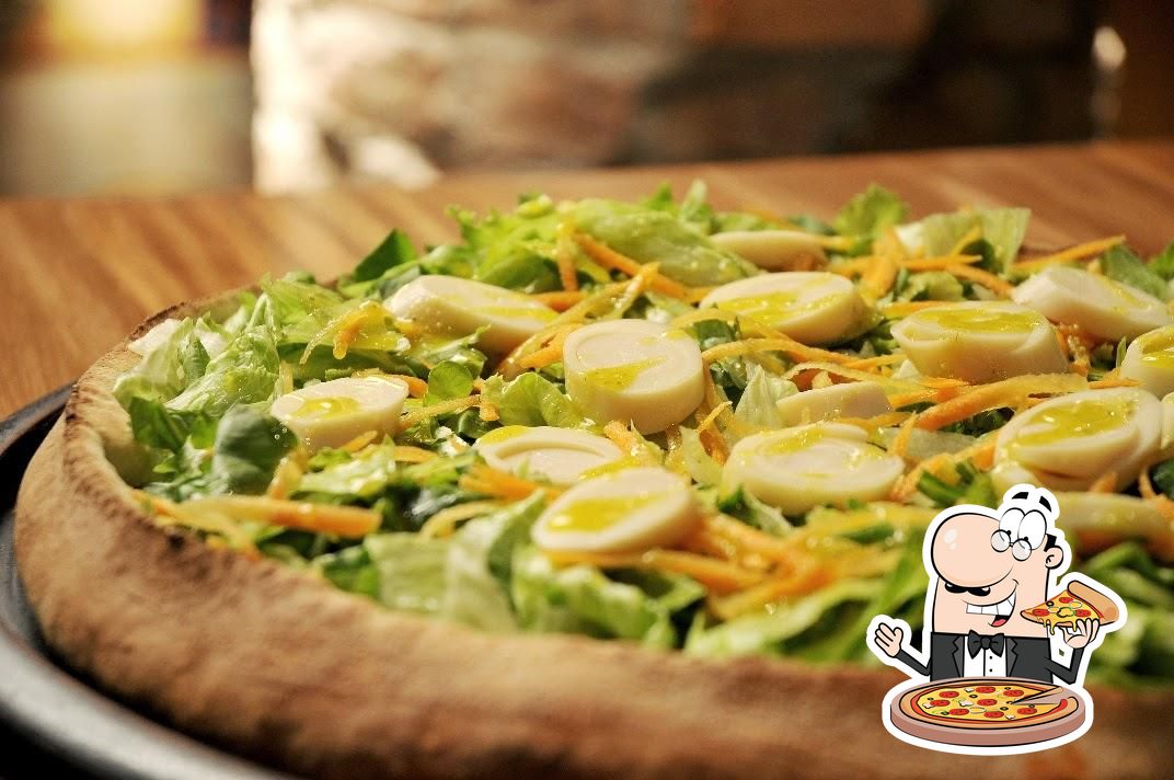 No Jullia Pizzaria - Santana, você pode conseguir pizza.