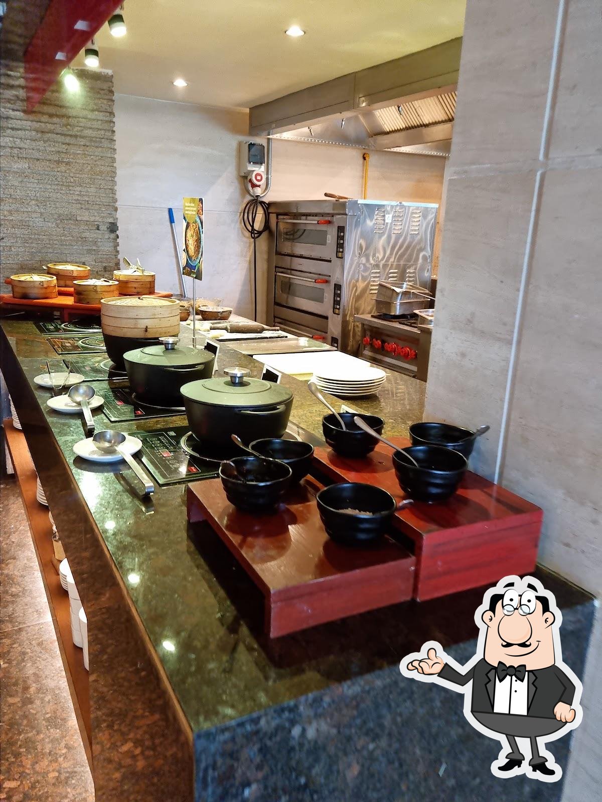 Check out how Spice Haat looks inside.