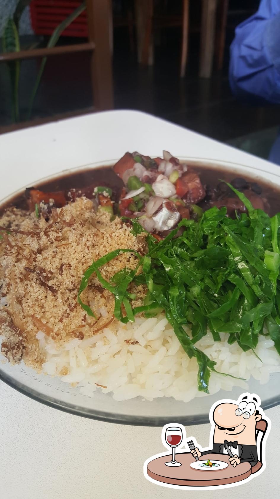 Comida em Restaurante Donana