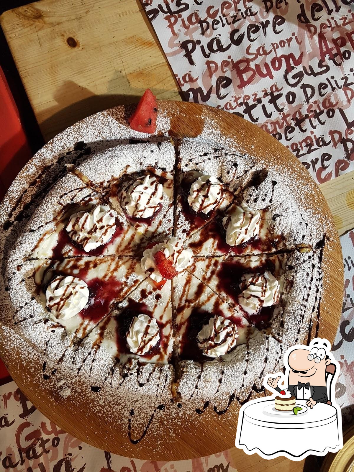 Il Campione serve un'ampia varietà di dolci.