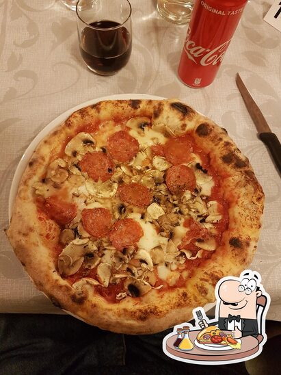 A La Stadera, puoi  goderti una bella pizza.