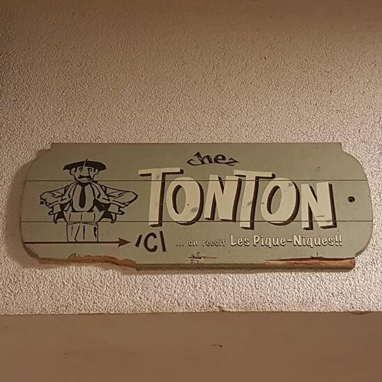 La marque de Chez Tonton.