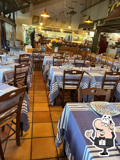 L'intérieur de Restaurant Poissons Crustacés Chez Albert Biarritz.