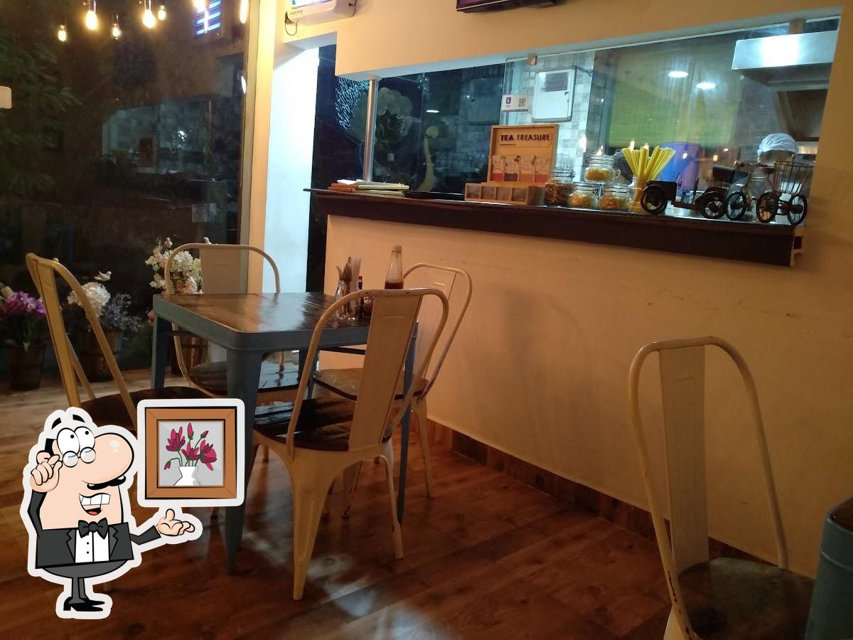 The interior of Cafe Wink.
