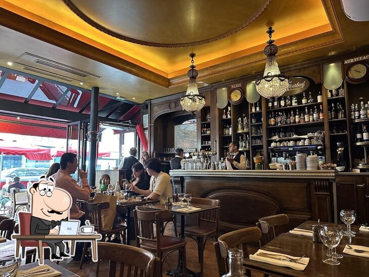 L'intérieur de Le Bistro Marbeuf.