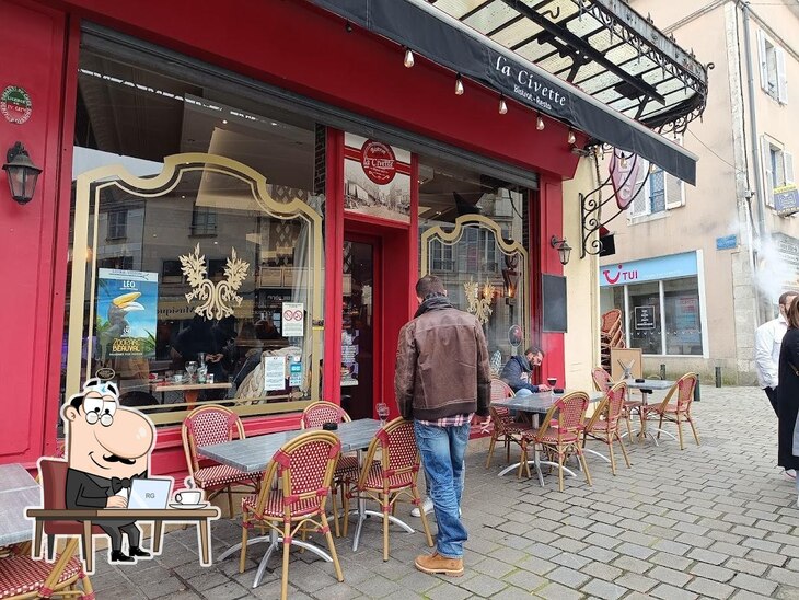 Installez-vous à l'une des tables de La Civette Bourges.