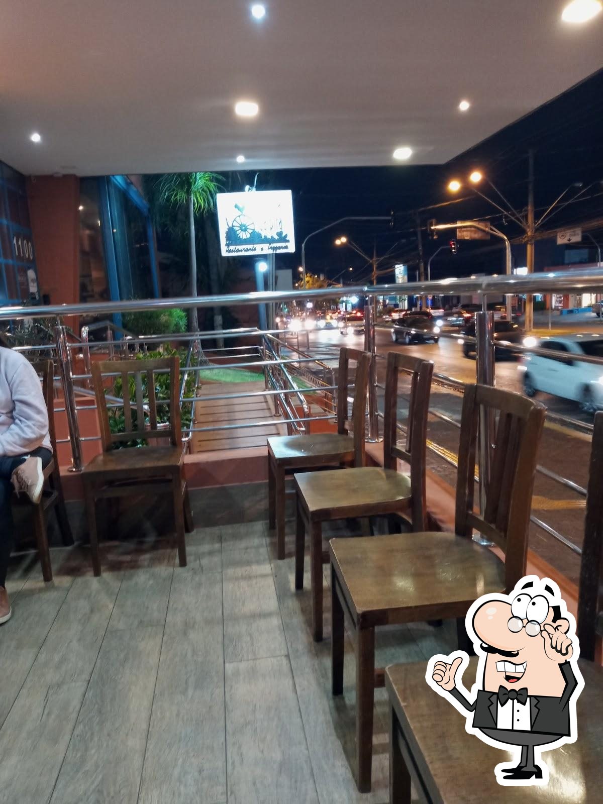 Veja imagens do interior do Estância Caipira.