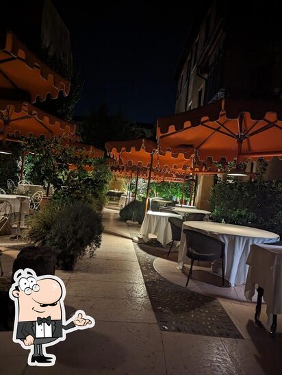 Dai un'occhiata agli interni di Darì Ristorante & Enoteca.