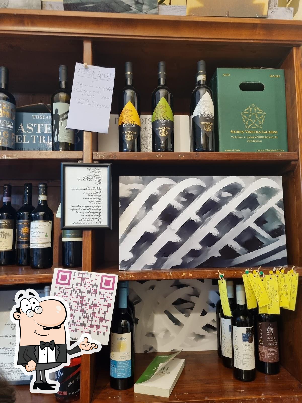 Siediti a un tavolo di Gino Cacino di Angelo.