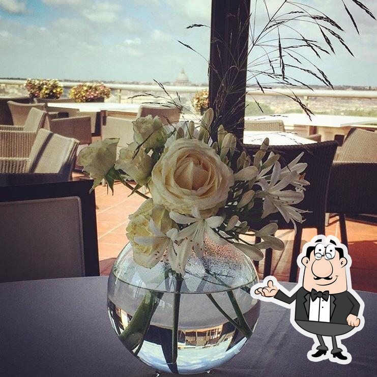 Dai un'occhiata agli interni di SETTIMO ROMAN CUISINE ANDTERRACE. Dai un'occhiata agli interni di SETTIMO ROMAN CUISINE ANDTERRACE.