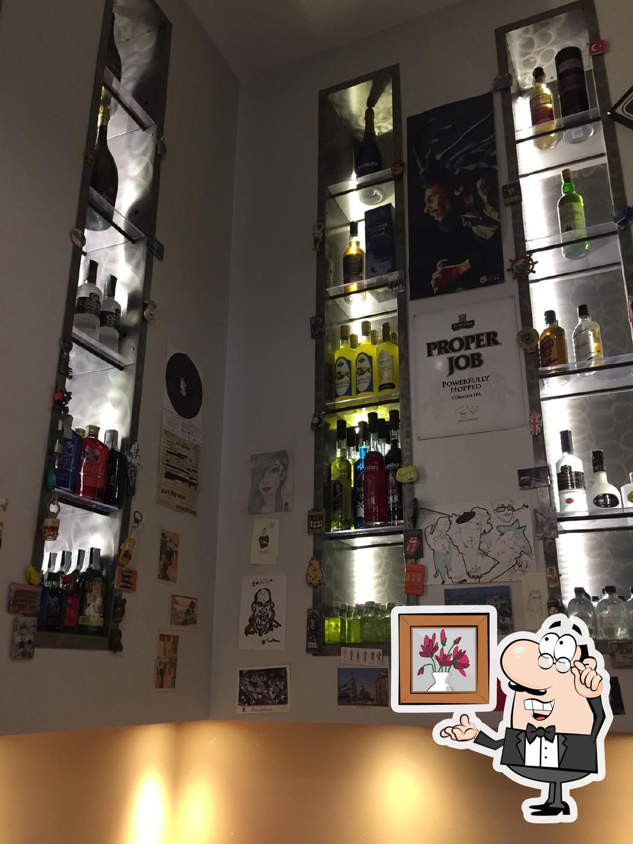 Gli interni di Colosseum Bar.