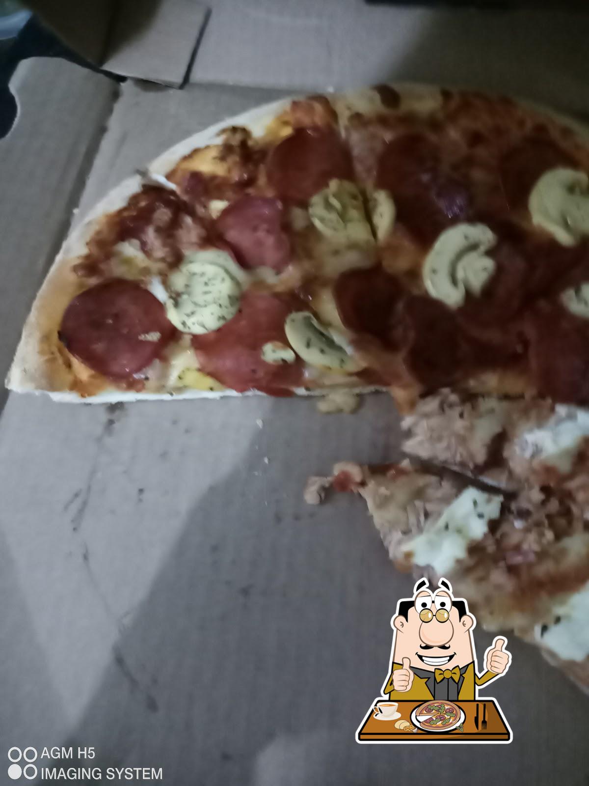 Peça pizza no Domino's Pizza - Botucatu Centro.