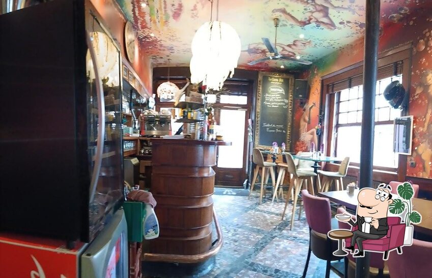 L'intérieur de Restaurant Le Lieu Dit Angoulême.