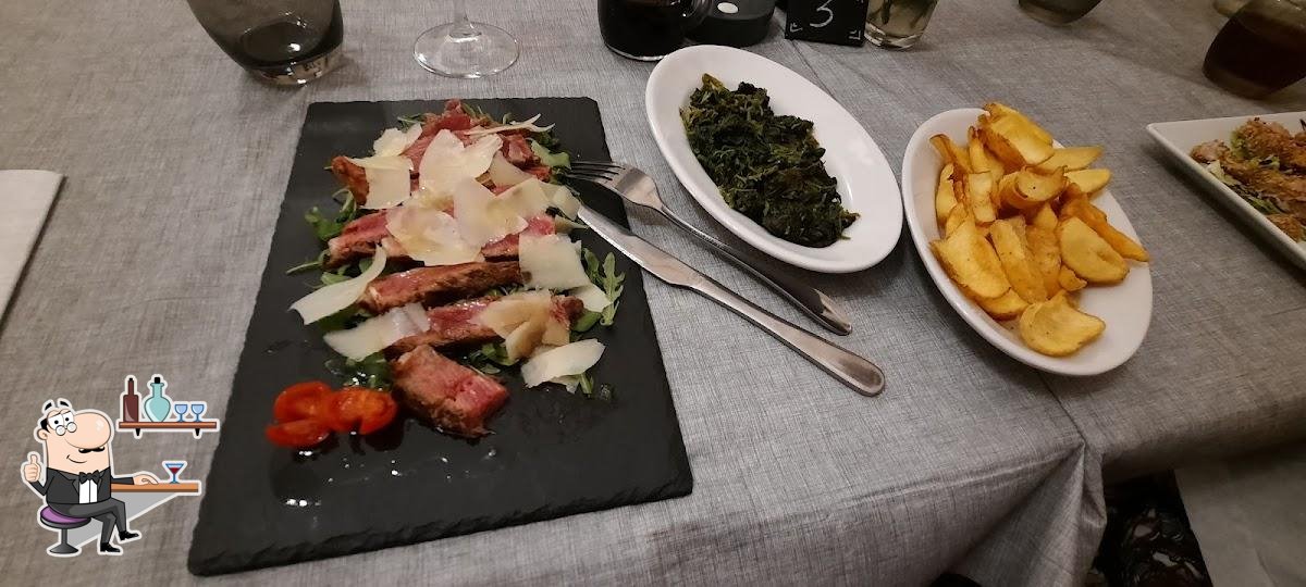 Siediti a un tavolo di Ristorante Pizzeria "Da Nicco".