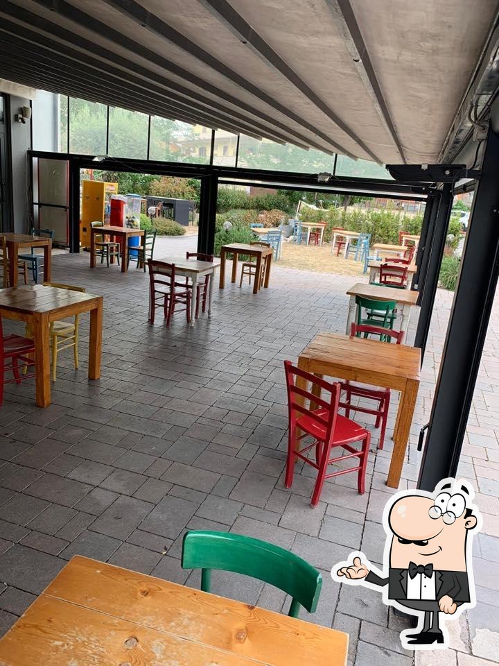 Siediti a un tavolo di Opificio del Sapore.