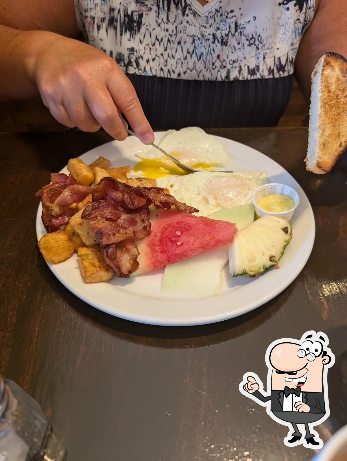 Découvrez l'intérieur de Restaurant Bonnes Soeurs.